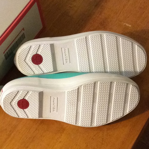 NWB Hunter slip on boat shoes size 8 - Picture 3 of 4